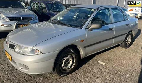 Mitsubishi Carisma 1.6 Comfort AUTOMAAT 100% good
