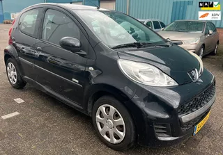 Peugeot 107 1.0-12V Millesim 200 new APK AIRCO