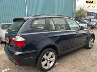 BMW X3 2.0i Introduction rijdt super mooie auto