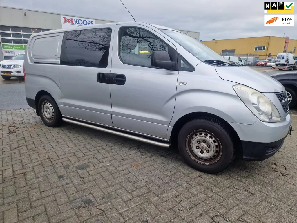 Hyundai H 300 2.5 CRDi Active DC 7 person dub cab