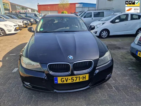 BMW 3-serie Touring 320d Business Line M Sport 135kw 184pk rijd super