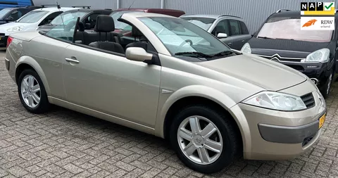Renault M&eacute;gane Coup&eacute;-Cabriolet 1.6-16V Privil&egrave;ge Comfort rijd super km 151785 NAP Orginal