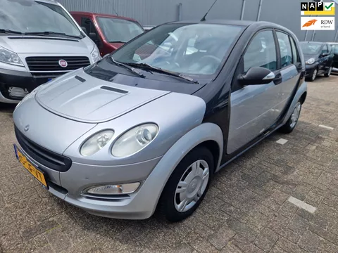 Smart Forfour 1.1 blackbasic rijdt super AIRCO APK 04.2026
